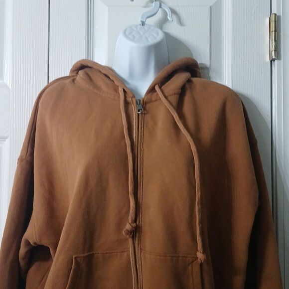 American Eagle Outfitters oversized  Carmel Brown zip up hoodie Sz XS/S NWT - Picture 3 of 6